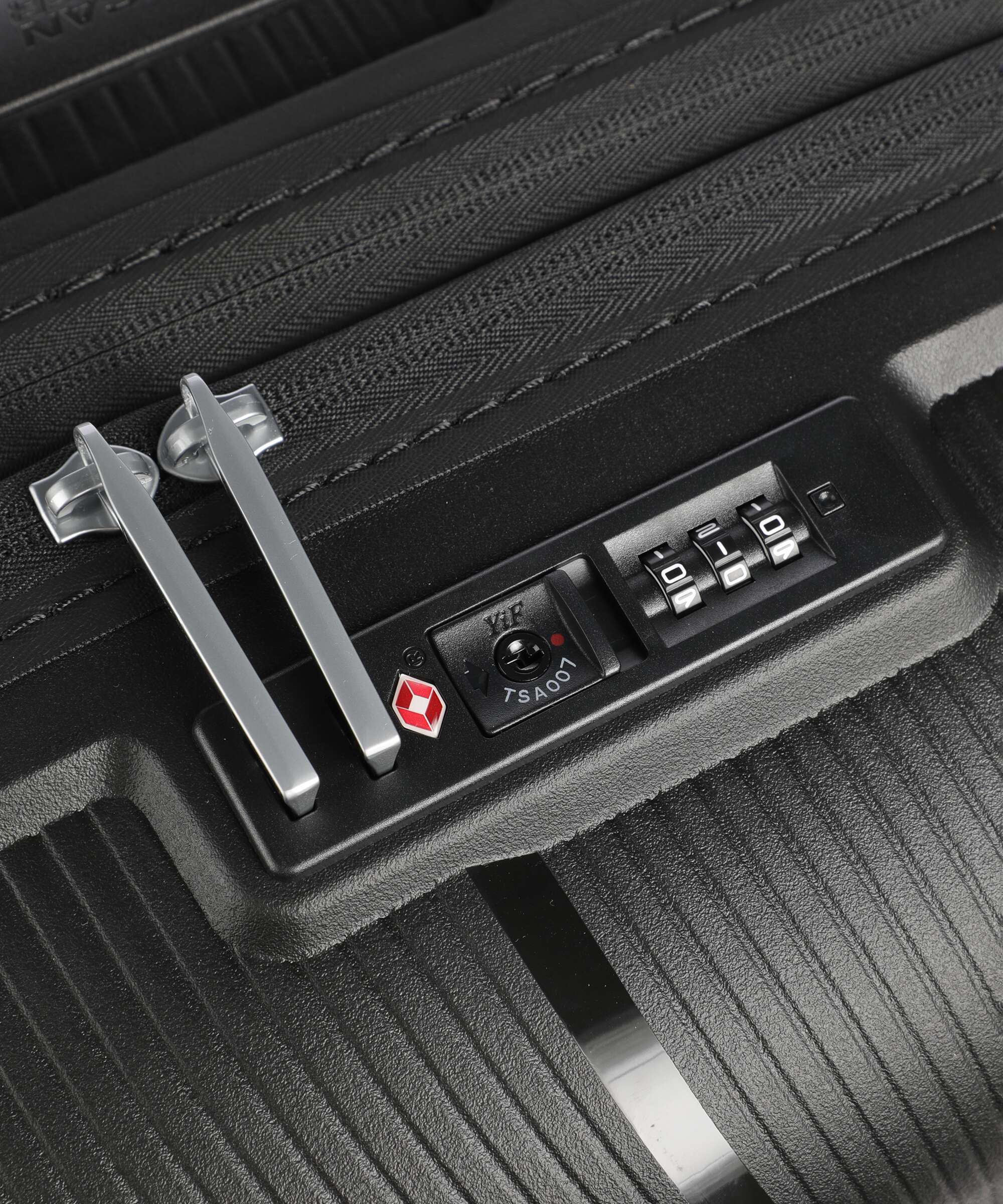 American Tourister Starvibe Walizka na 4 kołach black - Image 3