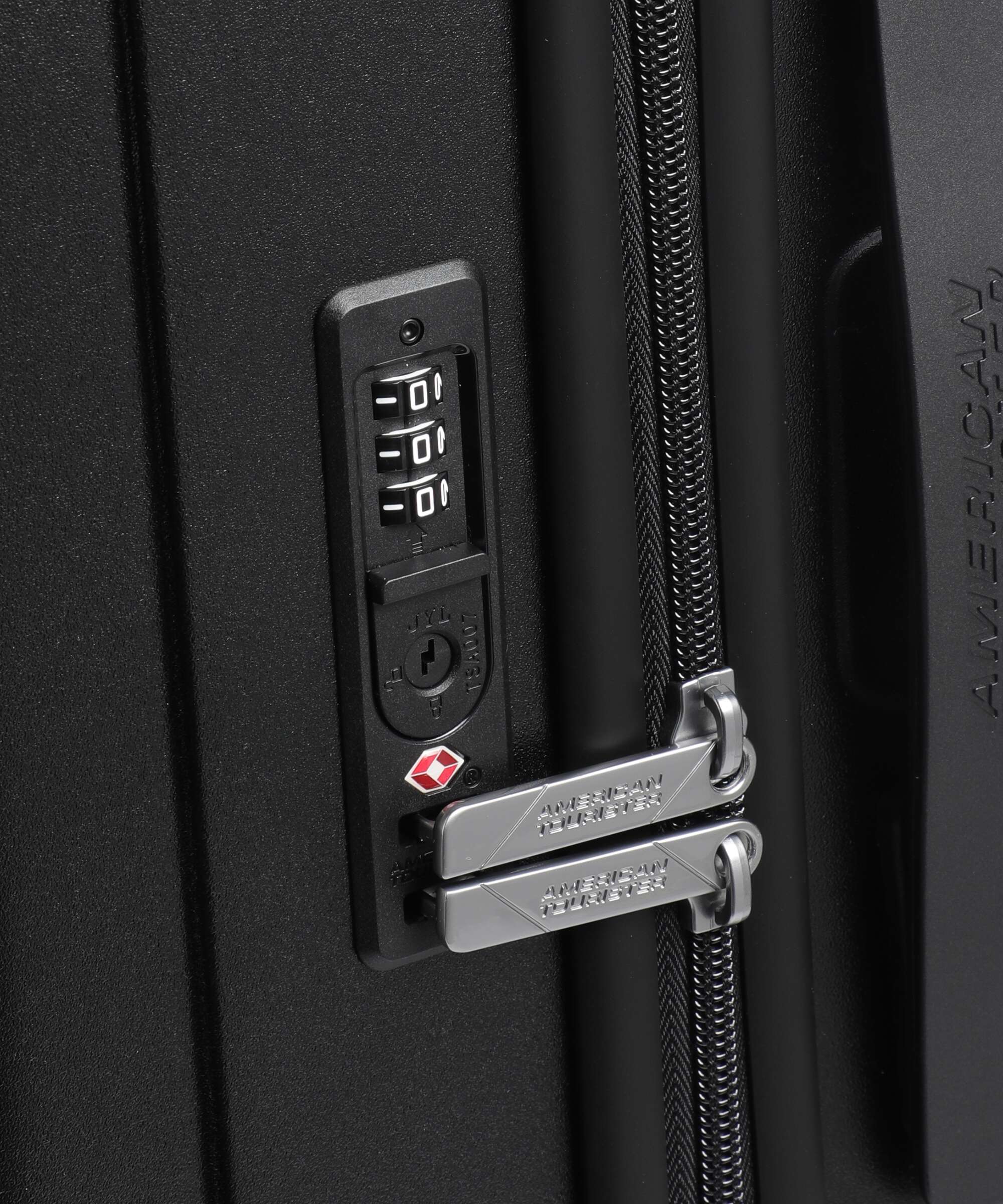 American Tourister Sunset Hills Walizka na 4 kołach black - Image 3