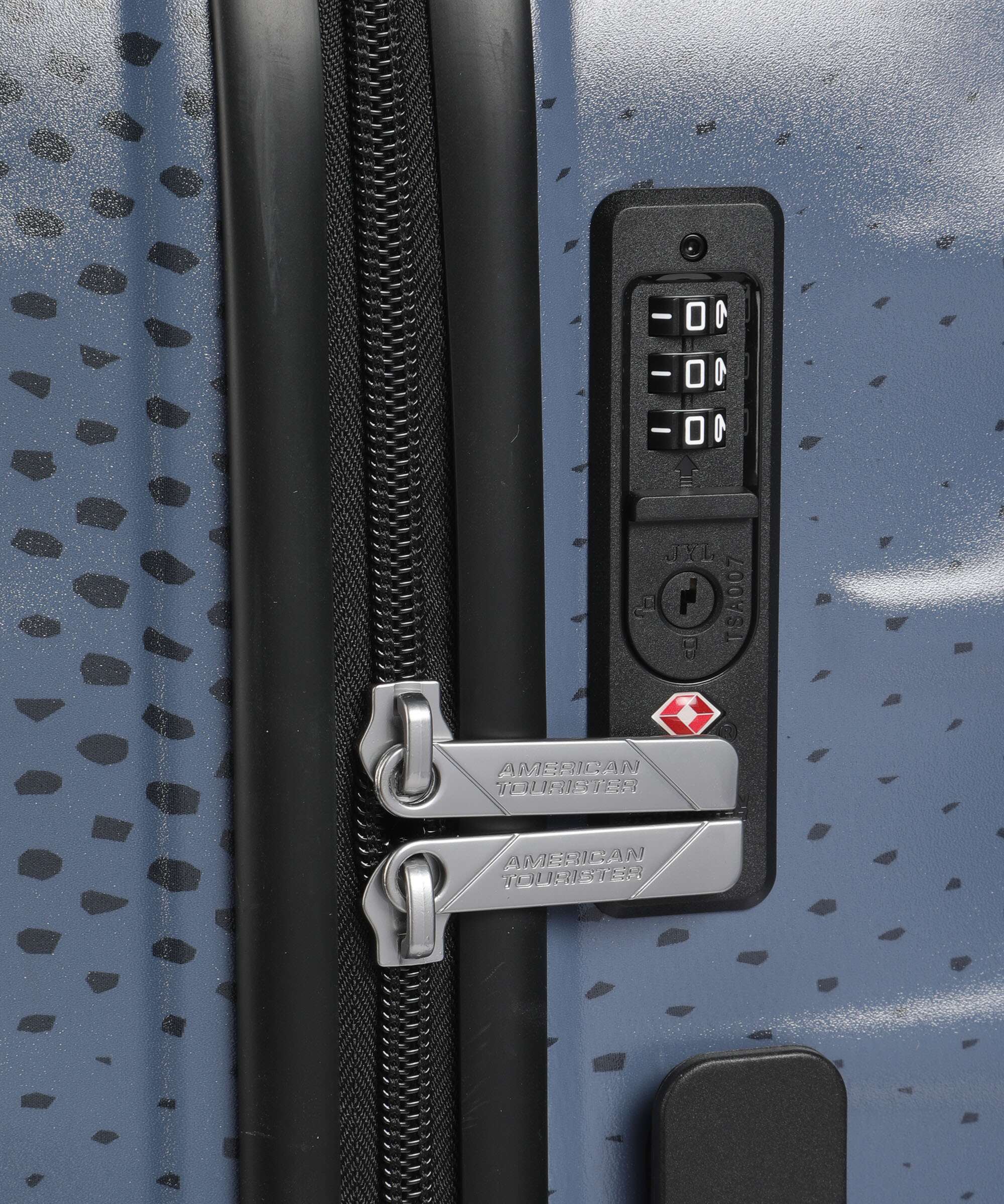 American Tourister Wavebreaker Disney Walizka na 4 kołach captain america city - Image 3