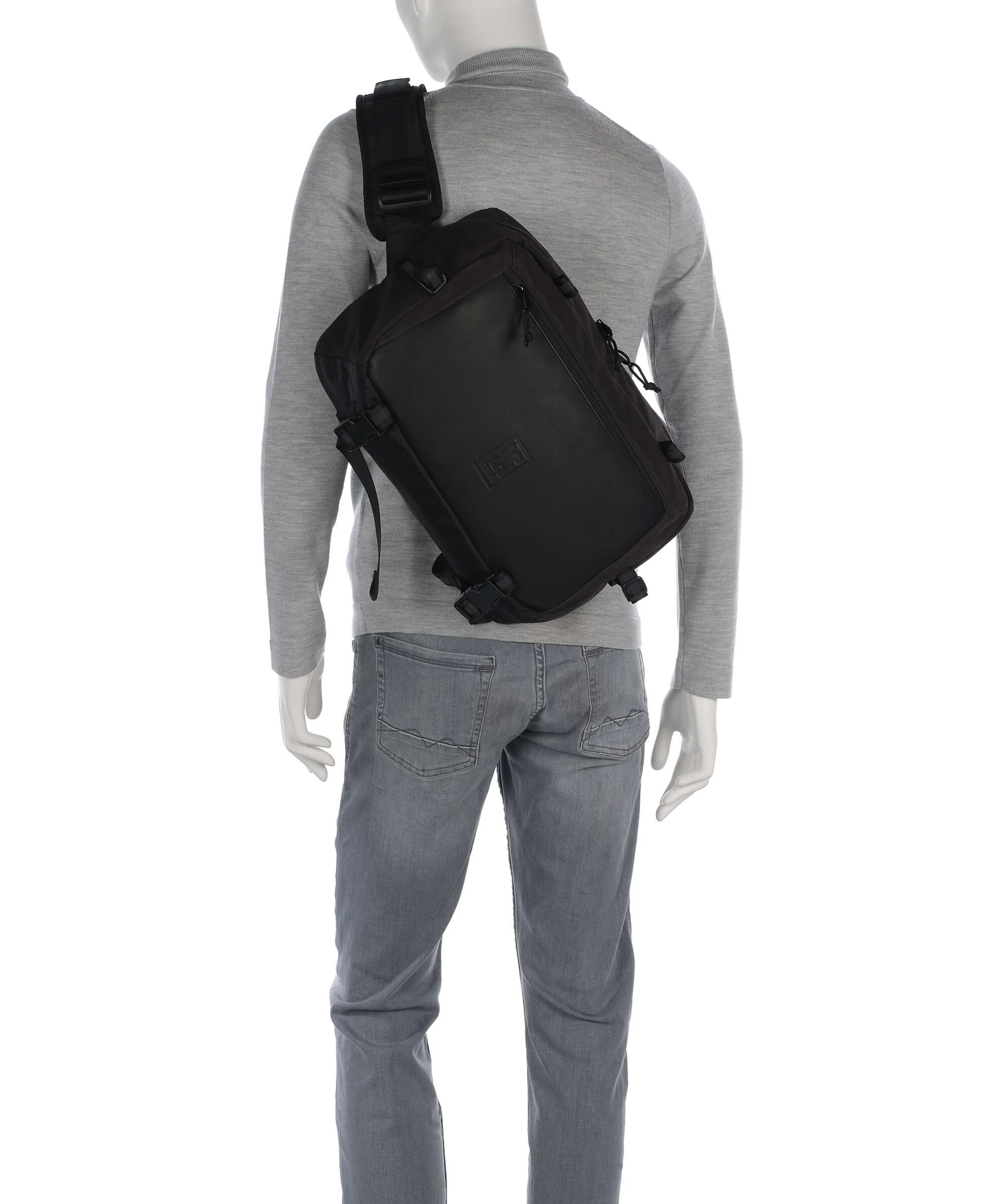 Chrome Kadet Max Listonoszka black - Image 3