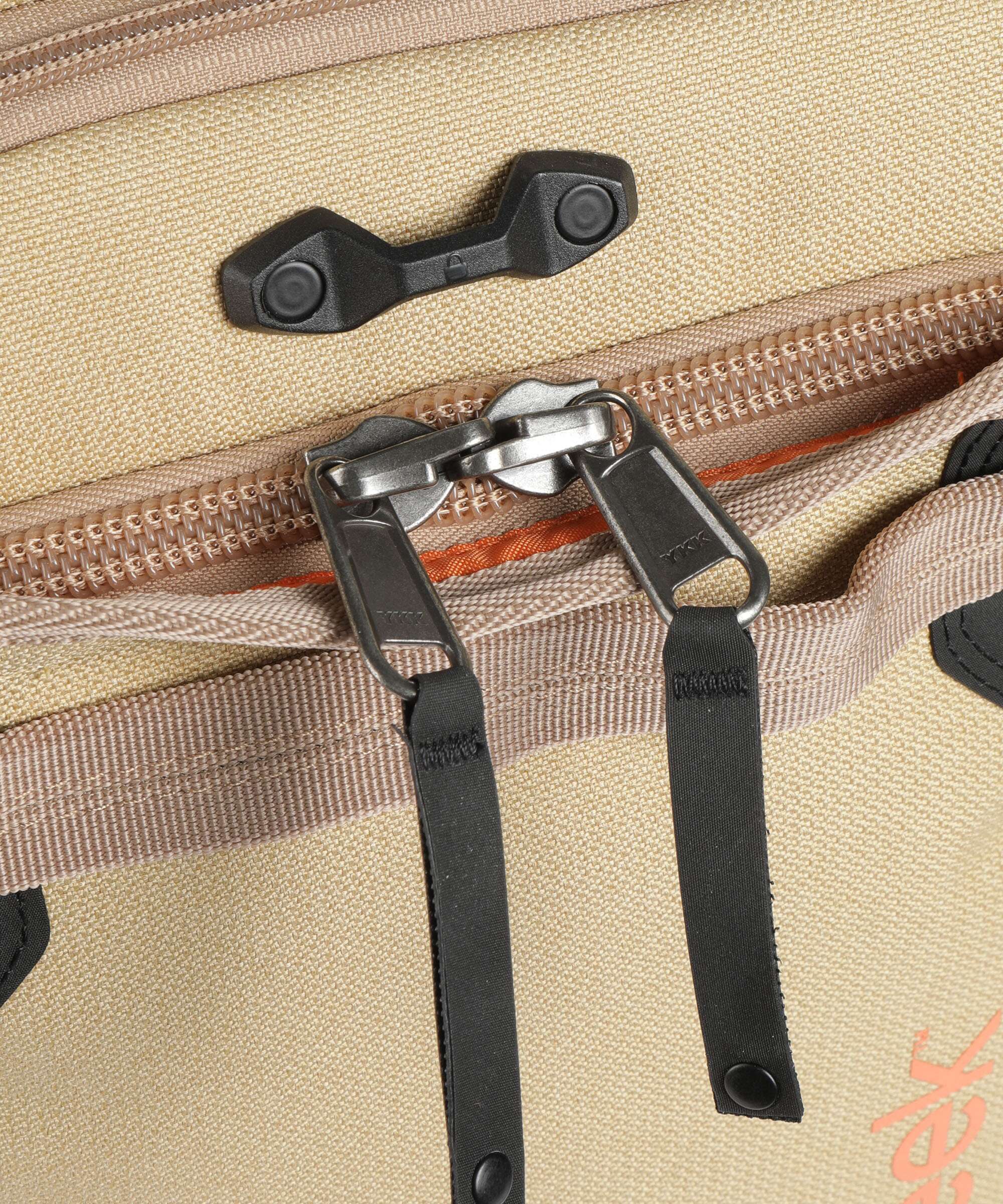 Eagle Creek Gear Warrior Convertible Carry On Walizka na 2 kołach sand dune - Image 4