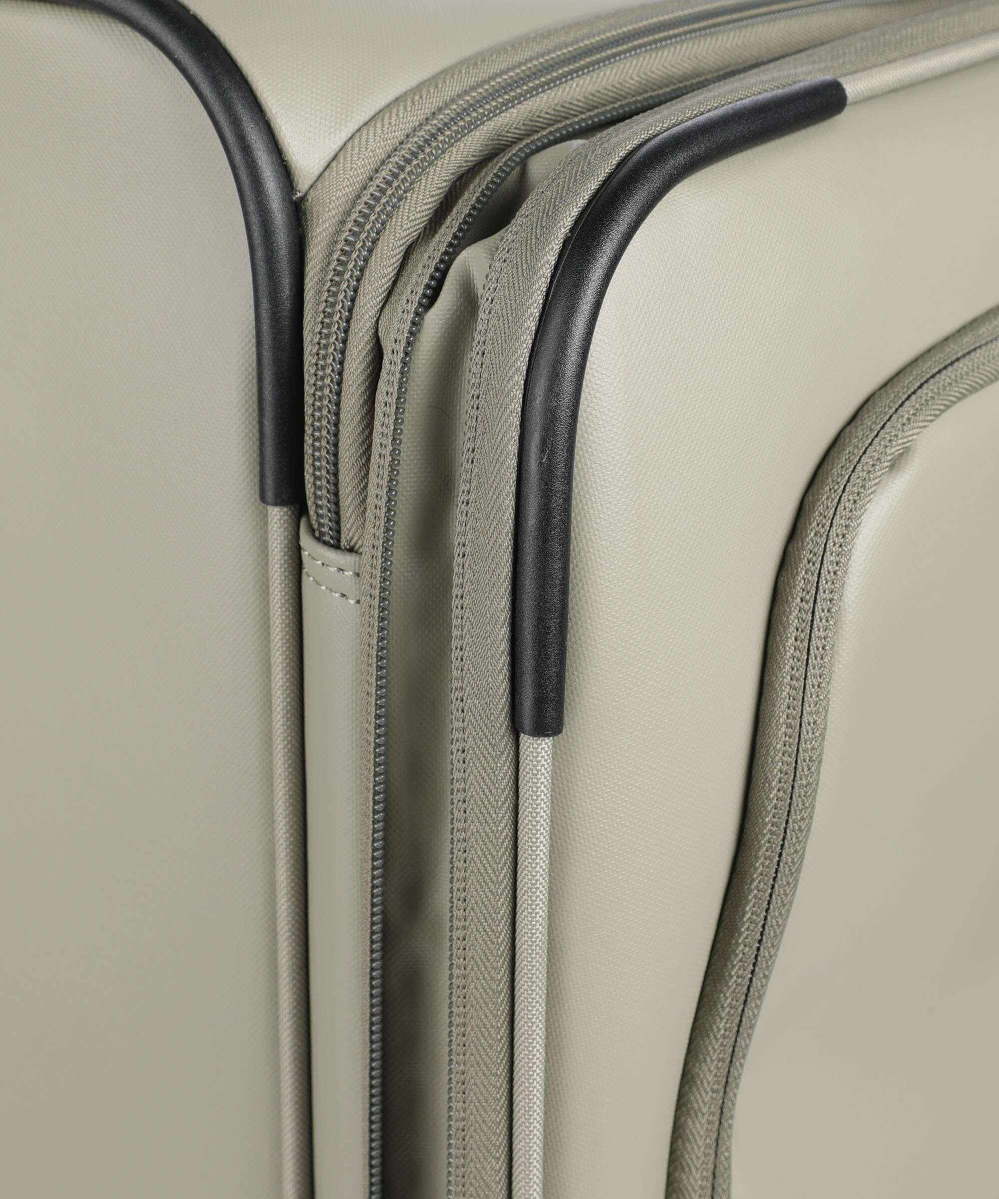 Mandarina Duck Eco Coated Walizka na 4 kołach mud - Image 4