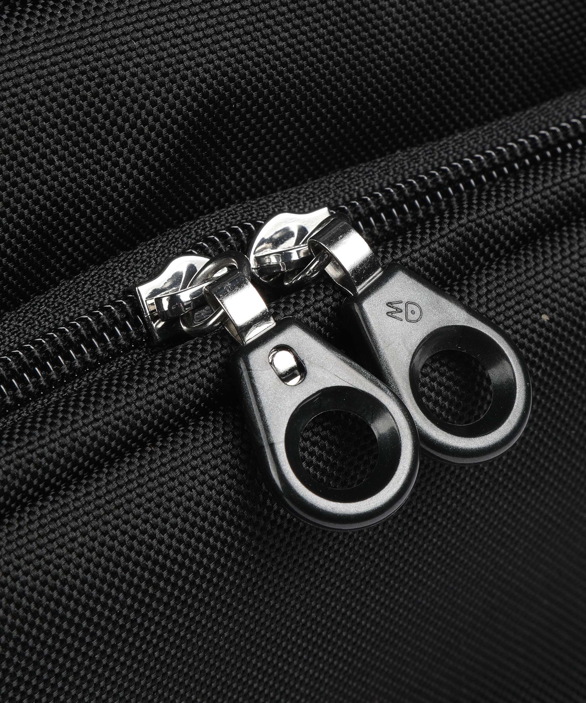 Mandarina Duck MD20 Plecak black - Image 4