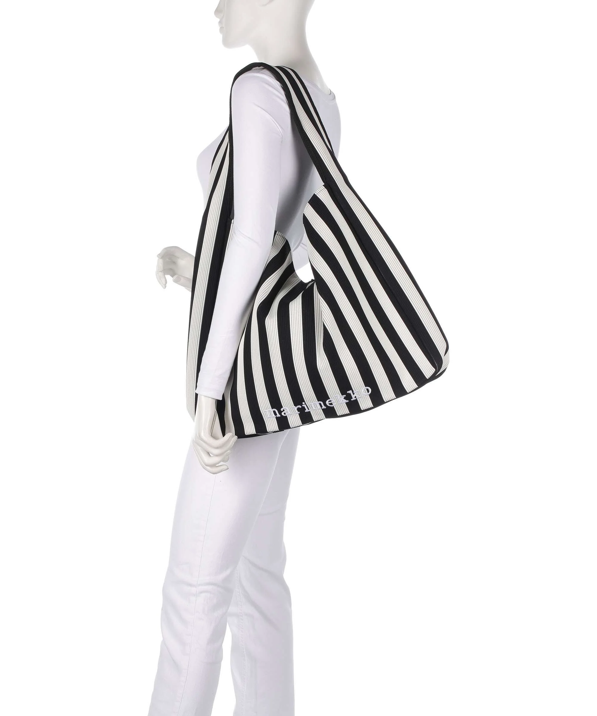 Marimekko Knitted Merirosvo Torebka worek black/offwhite - Image 3