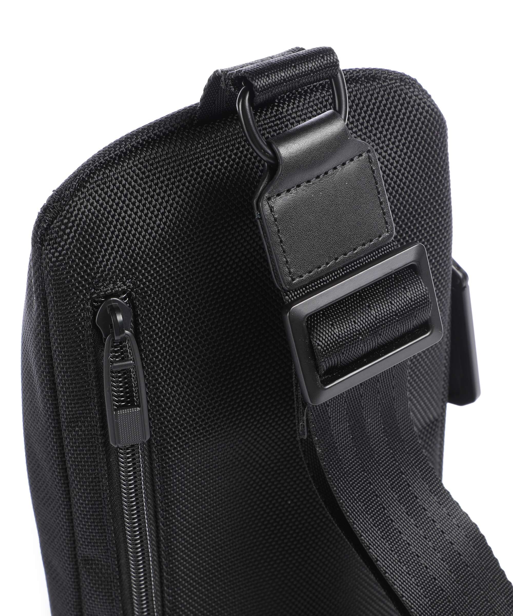Porsche Design Roadster Evo Plecak na jedno ramię black - Image 4