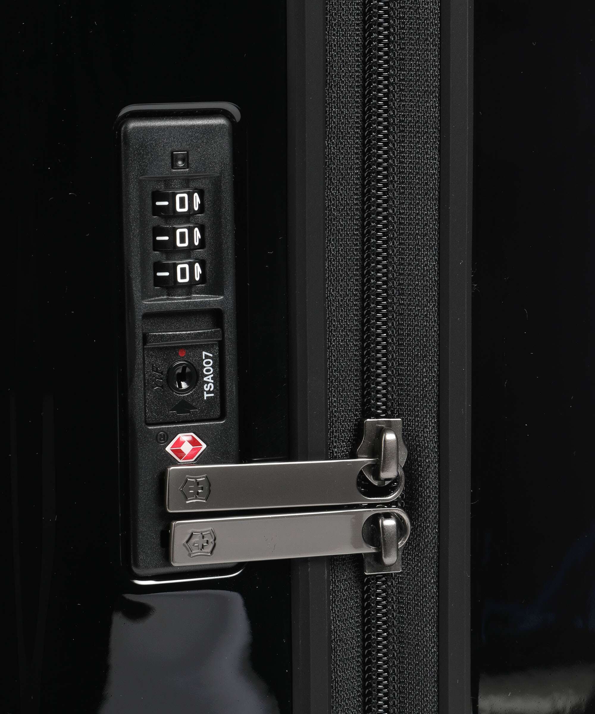 Victorinox Airox Frequent Flyer Walizka na 4 kołach black - Image 3